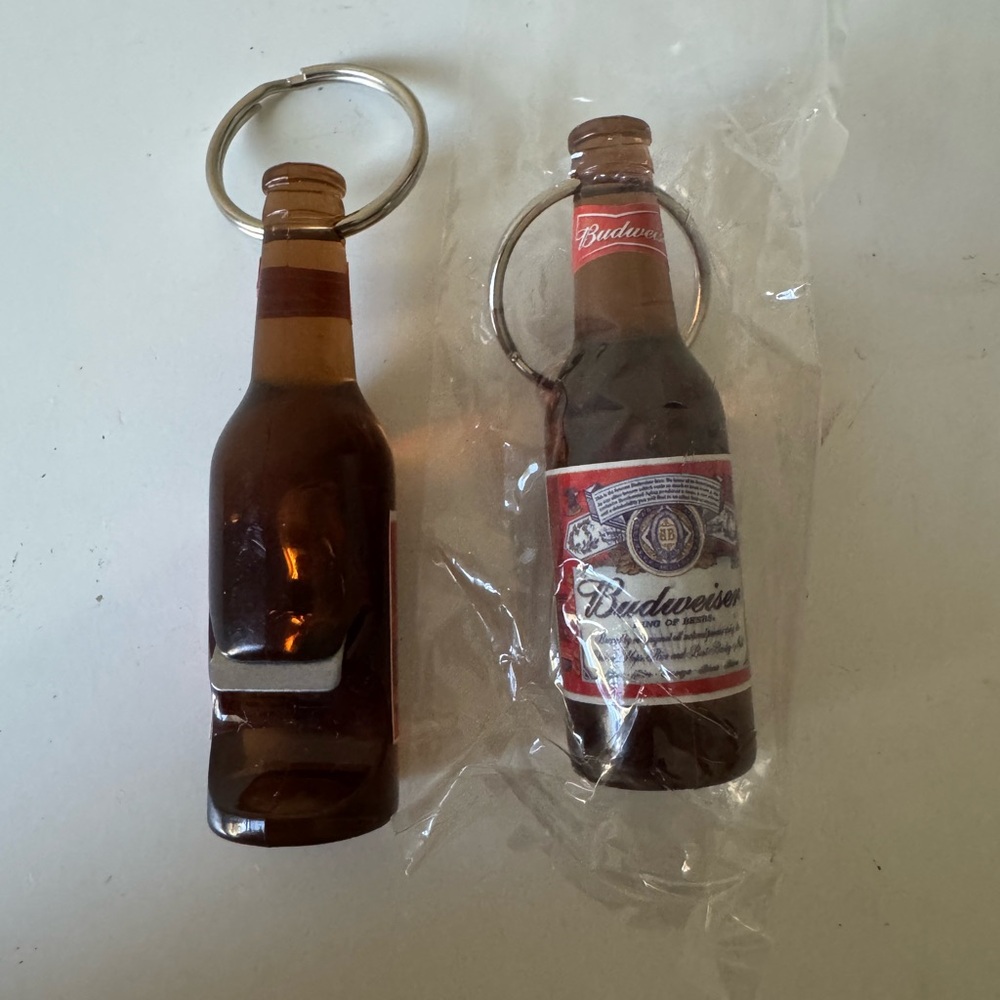 Budweiser Red and Brown Bottle Keychain Set